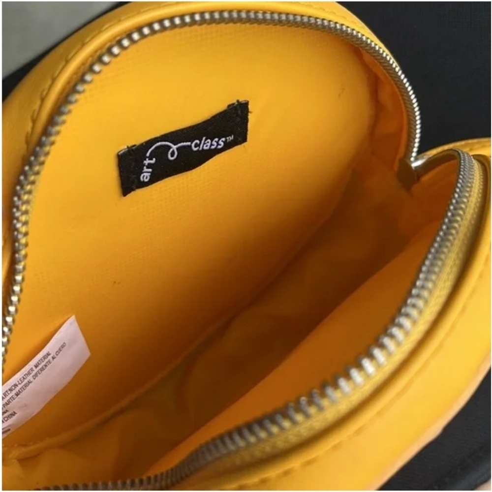 🌻LOVED YELLOW BAG - Picture 6 of 16